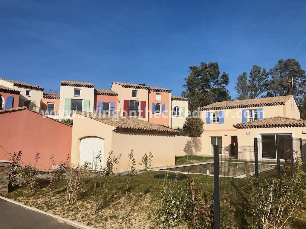 Prachtige nieuwbouw in Grimaud, op 3 minuten van het strand Prachtige nieuwbouw in Grimaud, op 3 minuten van het strand
