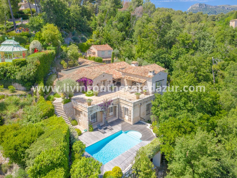 Waarom iedereen een villa in Saint Paul de Vence wil kopen Waarom iedereen een villa in Saint Paul de Vence wil kopen