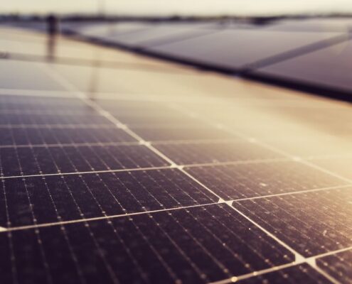 Zonnepanelen aan de Côte d'Azur: stel eerst deze vragen